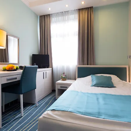 Hotel Kopernikus Prag 4*